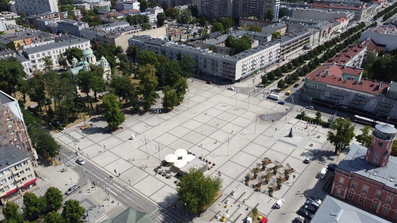 Modernizacja Placu Biegańskiego – zmiany, które dzielą mieszkańców