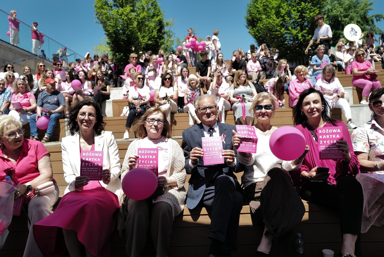 Marsz Różowej Wstążki 2026 w Częstochowie. Amazonki znów przypomniały o profilaktyce